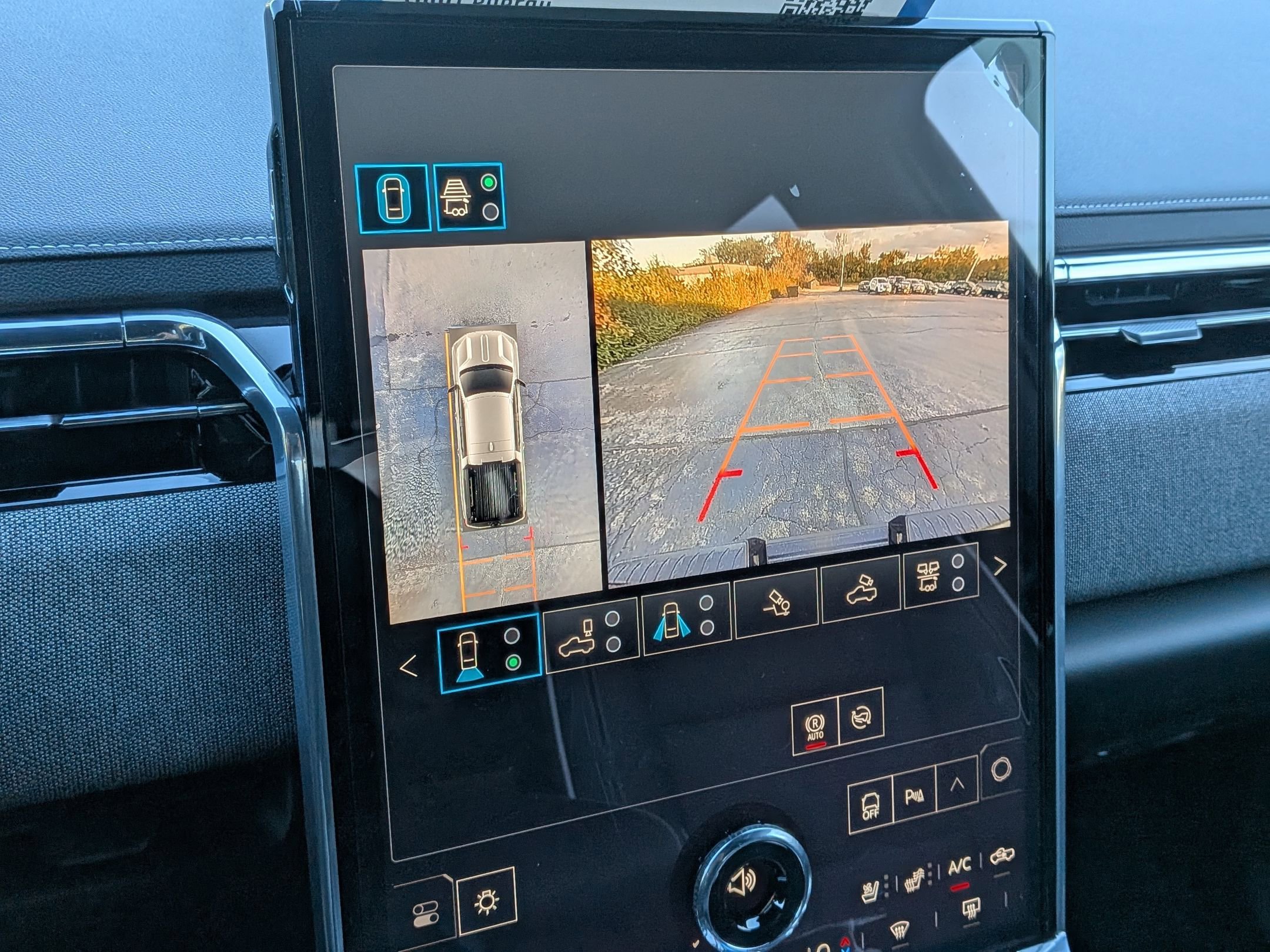 2026 GMC Sierra EV Elevation - Photo 17