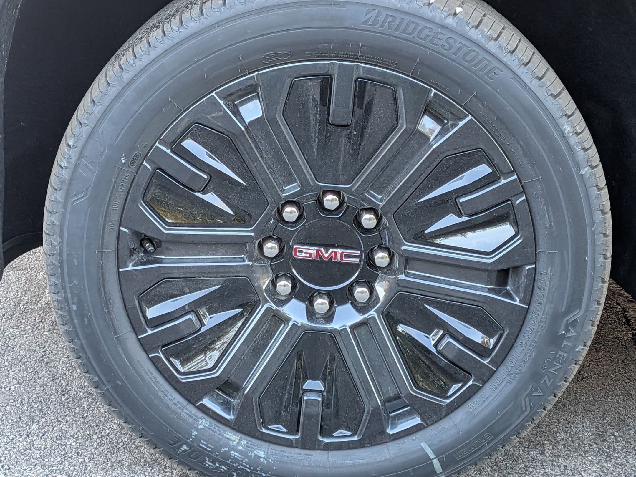 2026 GMC Sierra EV Elevation - Photo 9