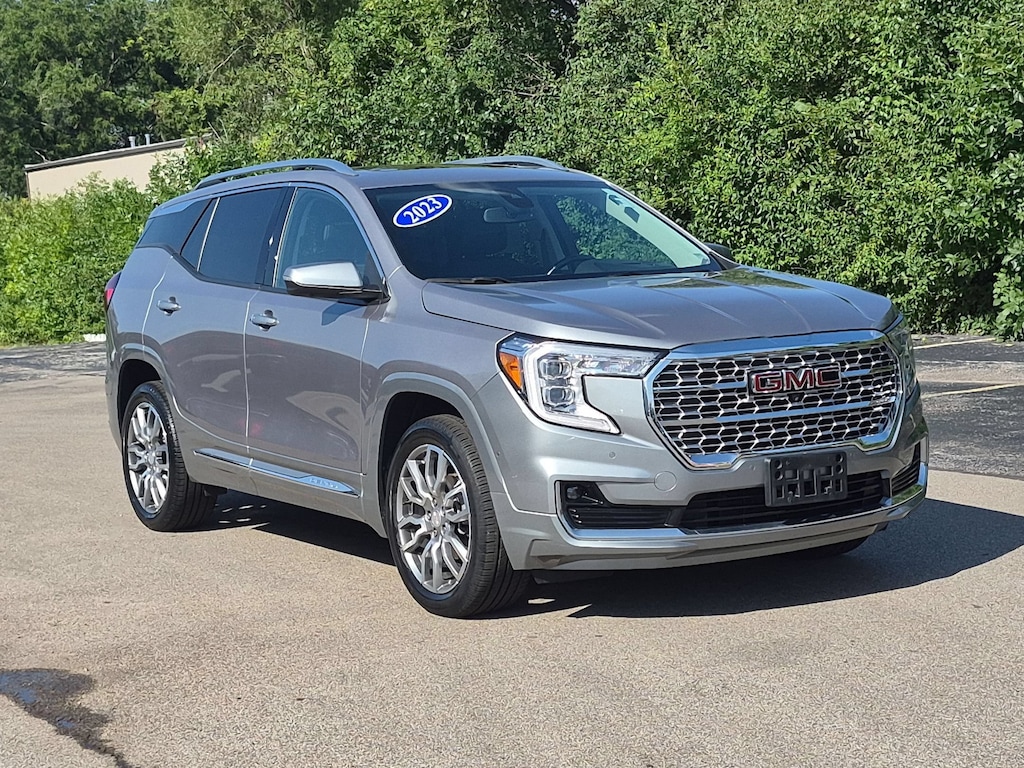 Used 2023 GMC Terrain Denali SUV