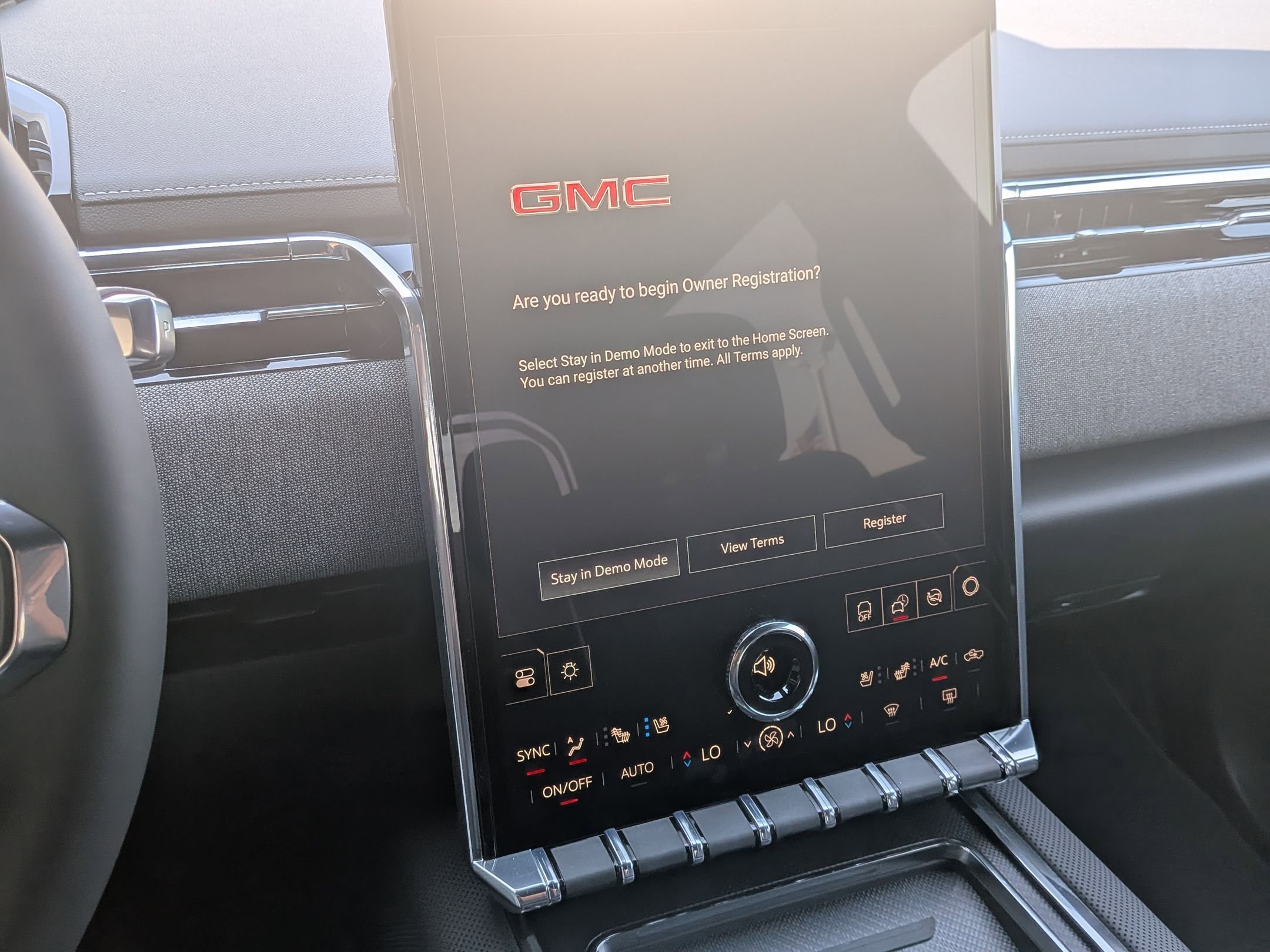 2026 GMC Sierra EV Elevation - Photo 16