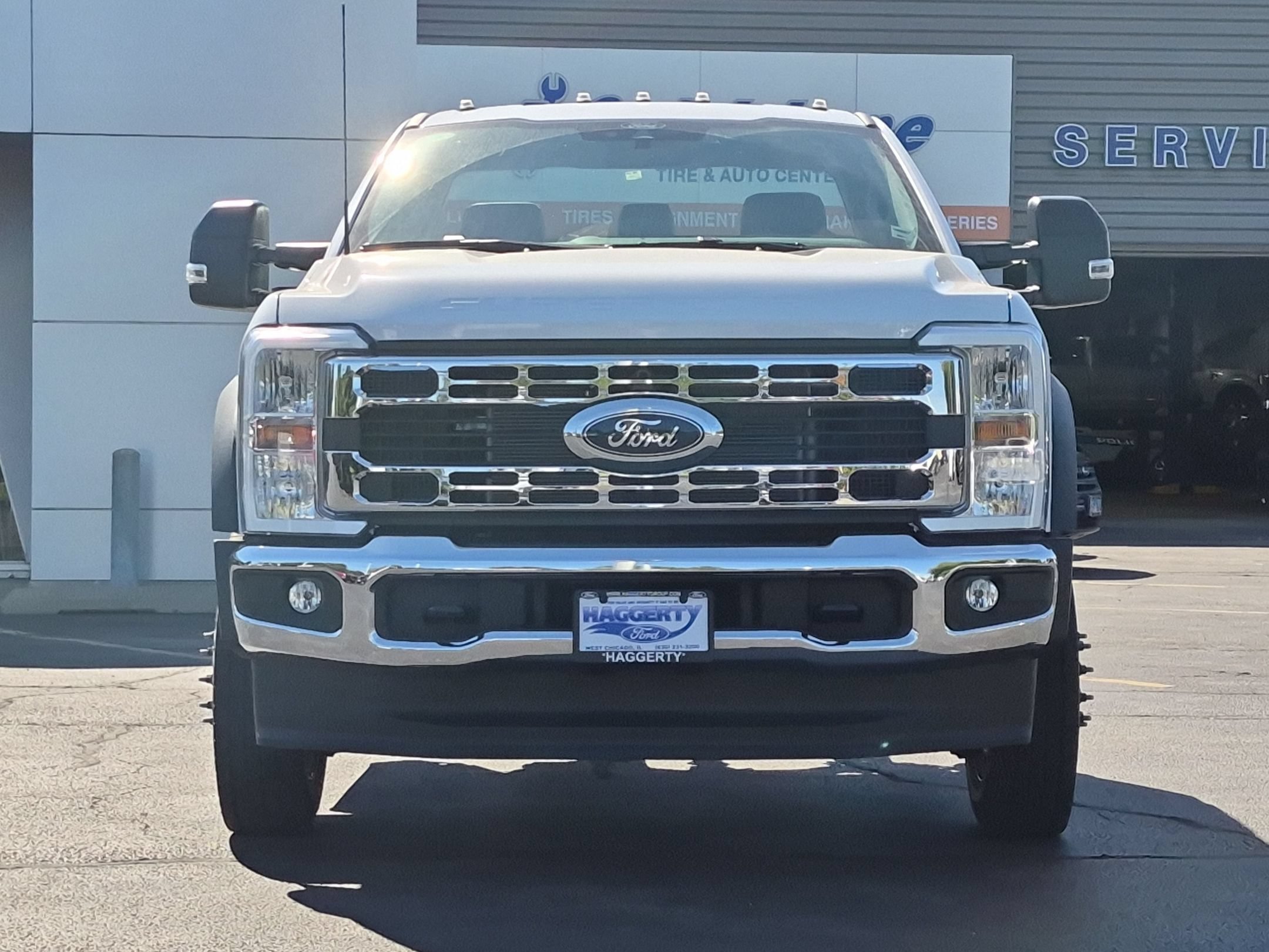 New 2026 Ford Super Duty F-450 DRW XL 2WD Reg Cab 205 WB 120 CA