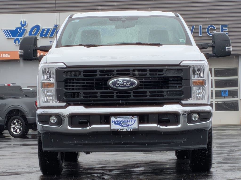 New 2026 Ford Super Duty F-250 SRW XL 4WD Reg Cab 8 Box XL 4WD Reg Cab 8 Box