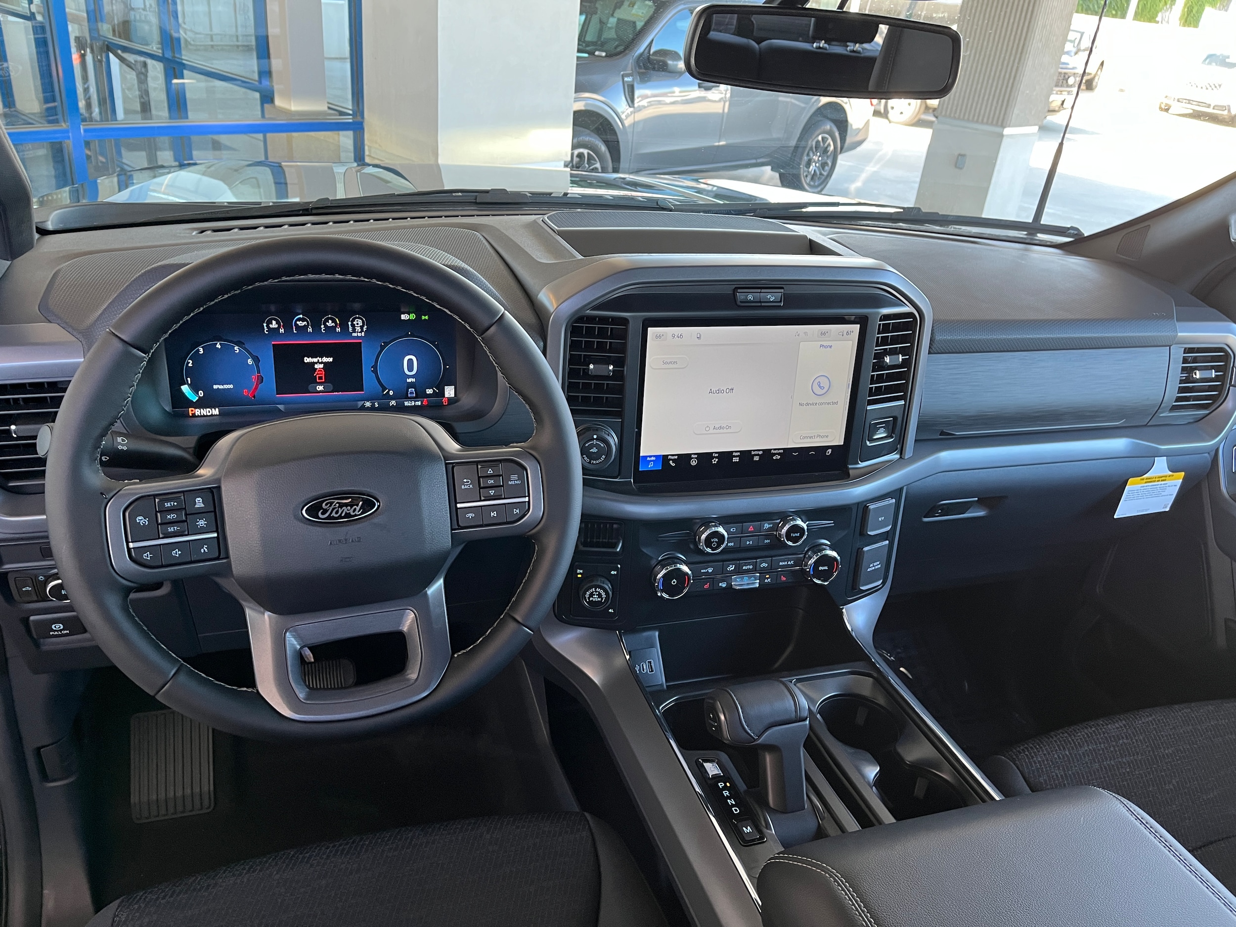 2026 Ford F-150 XLT - Photo 6