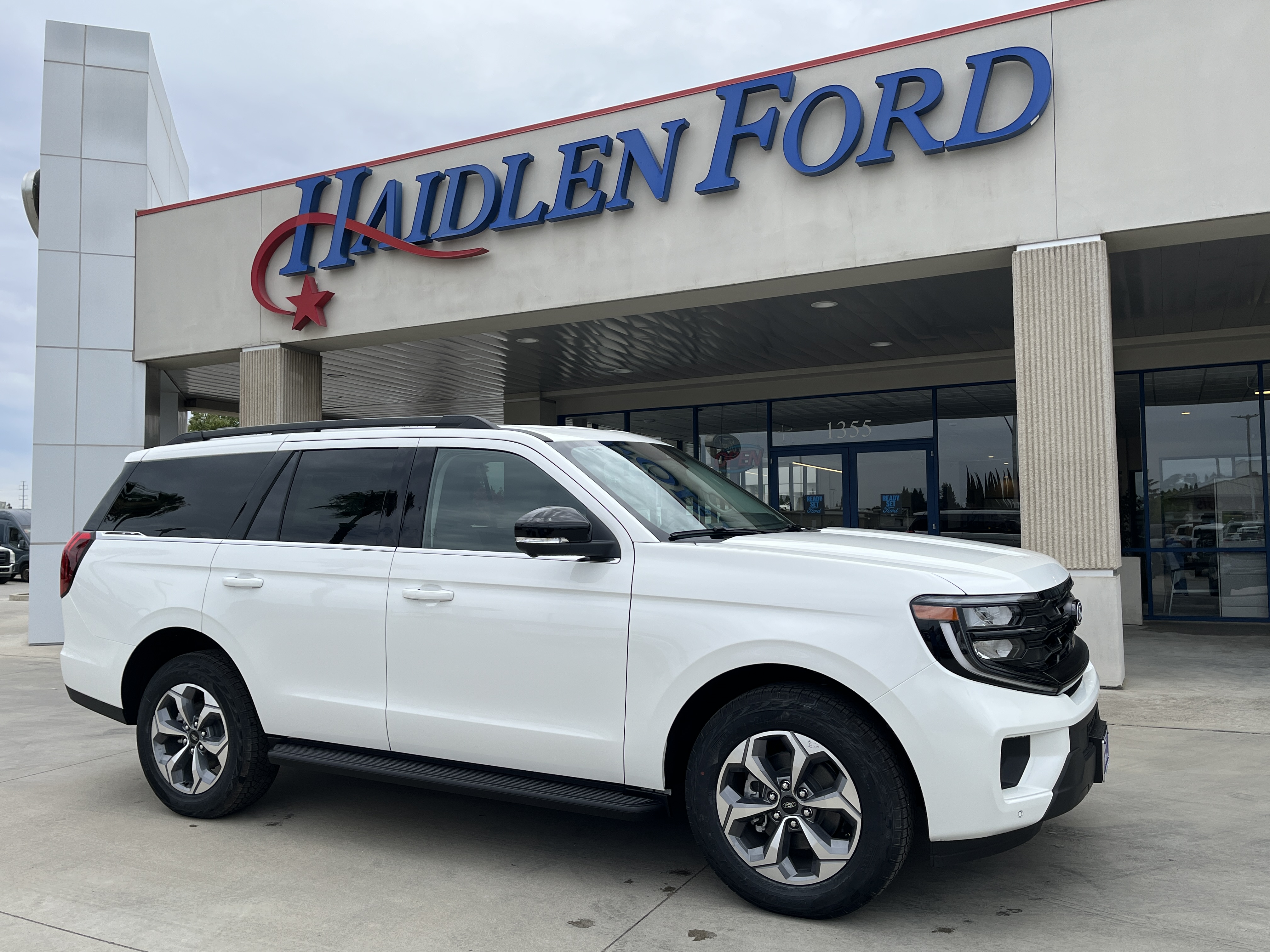  Ford Expedition