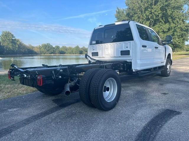 New 2027 Ford Super Duty F-350 DRW XL Truck