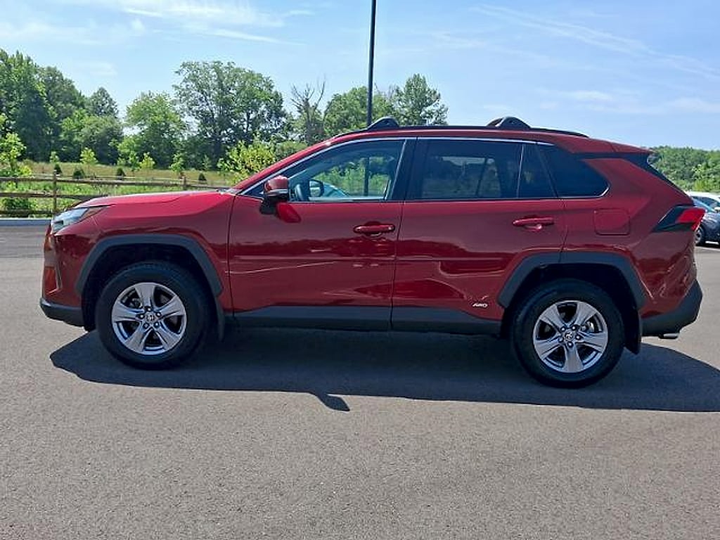 Used 2023 Toyota RAV4 Hybrid XLE SUV