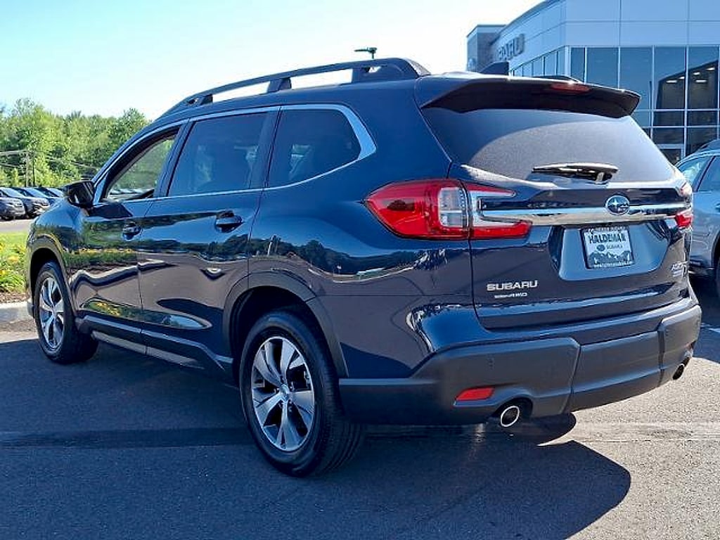 Certified 2025 Subaru Ascent Premium 7-Passenger SUV