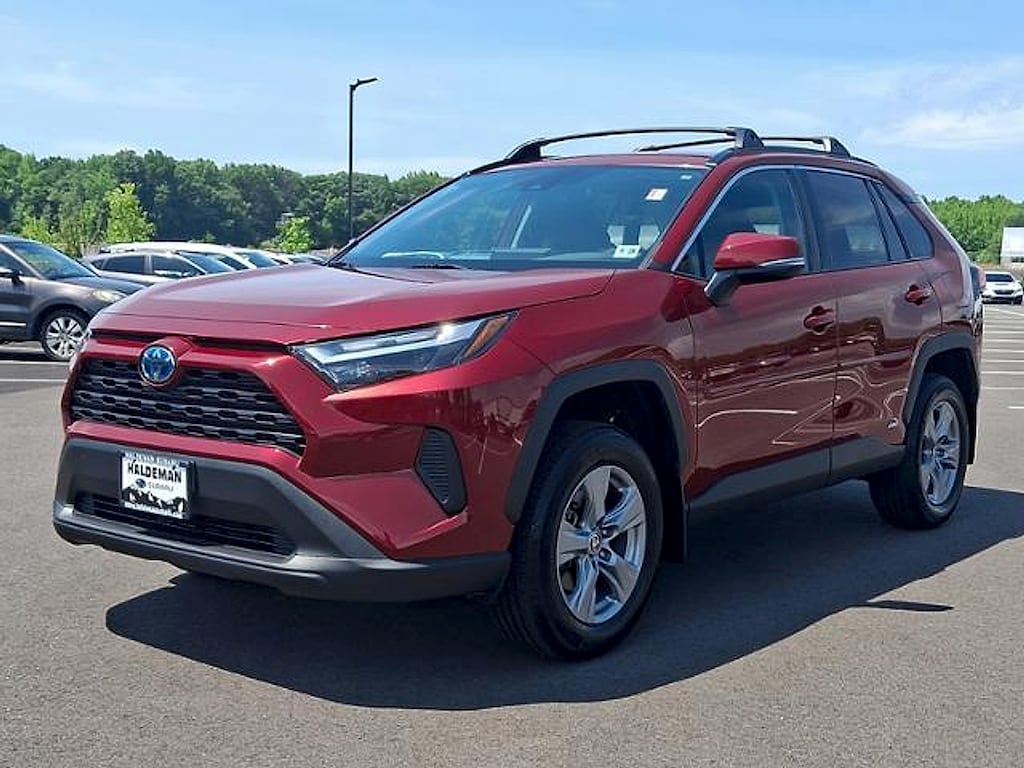 Used 2023 Toyota RAV4 Hybrid XLE SUV