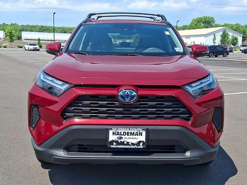 Used 2023 Toyota RAV4 Hybrid XLE SUV