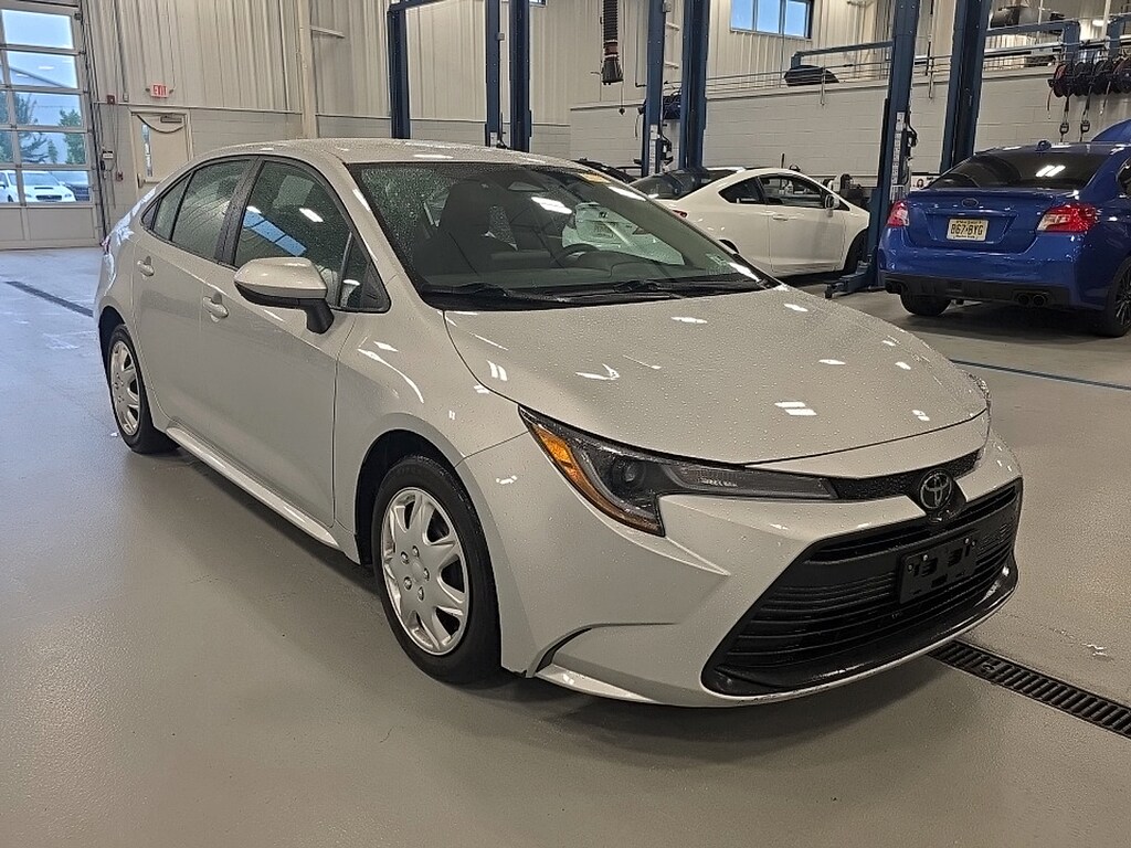 Used 2024 Toyota Corolla LE