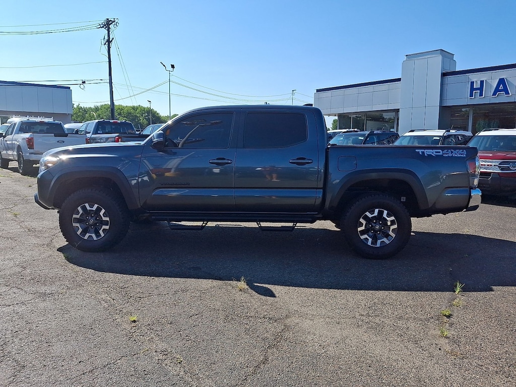 Certified 2022 Toyota Tacoma TRD Off-Road Truck