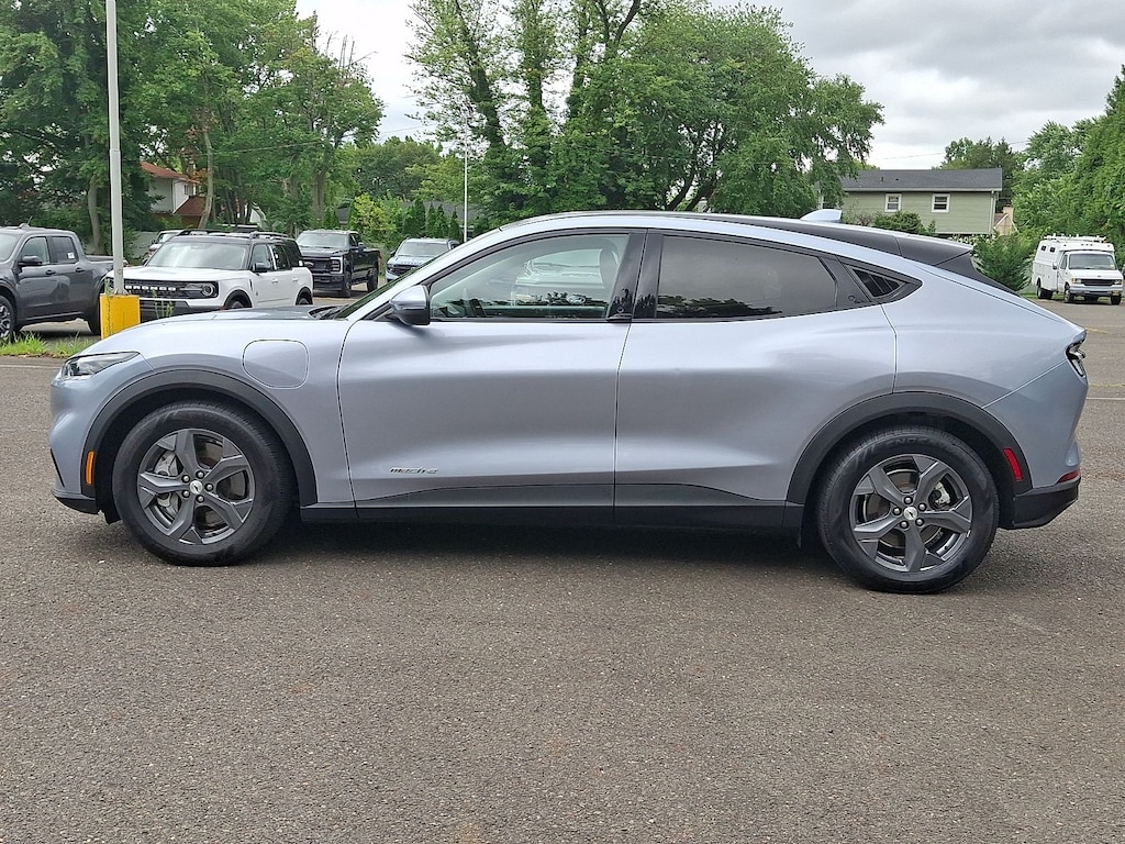 Certified 2022 Ford Mustang Mach-E Select SUV