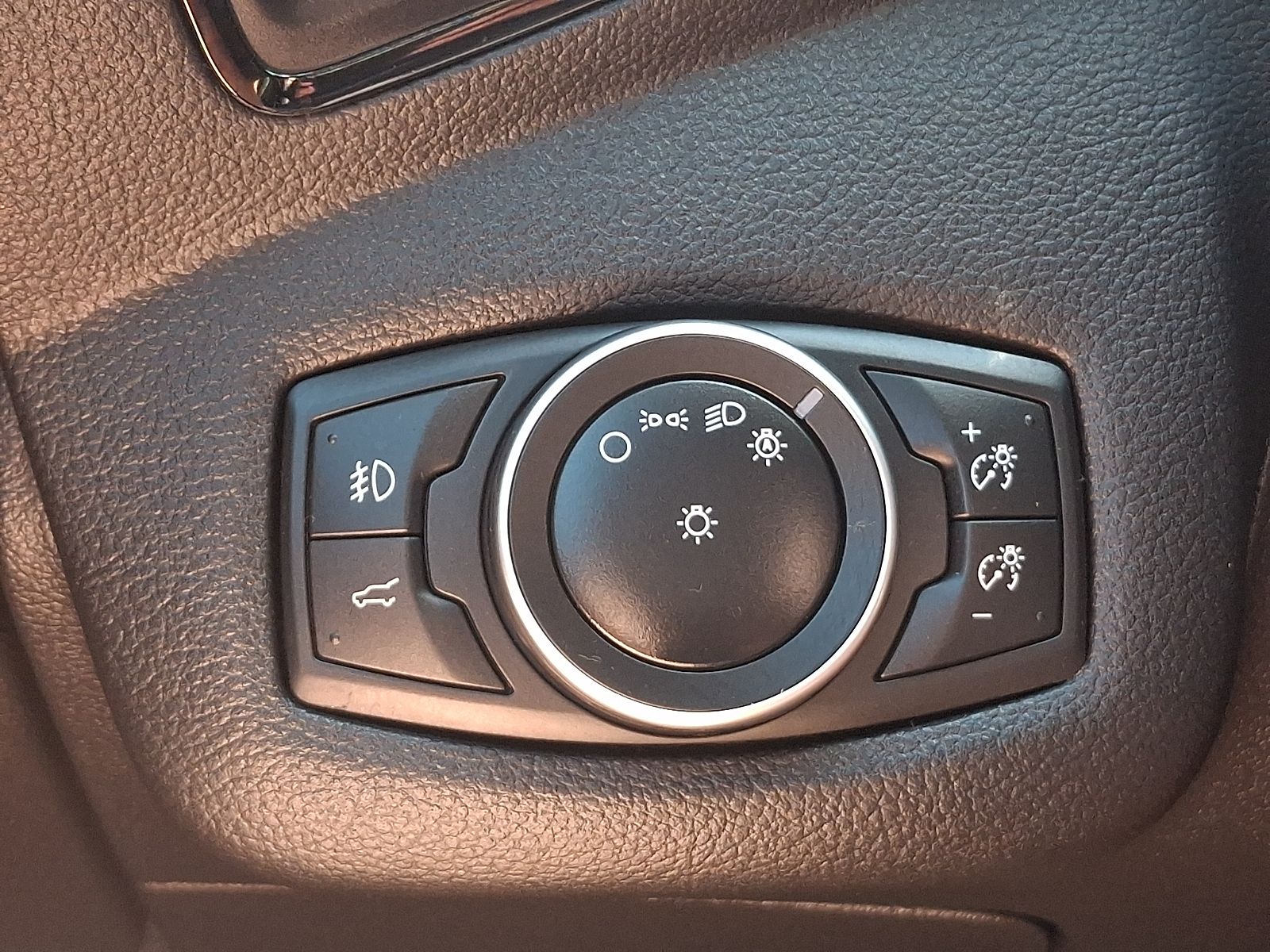 2018 Ford Escape SEL - Photo 23