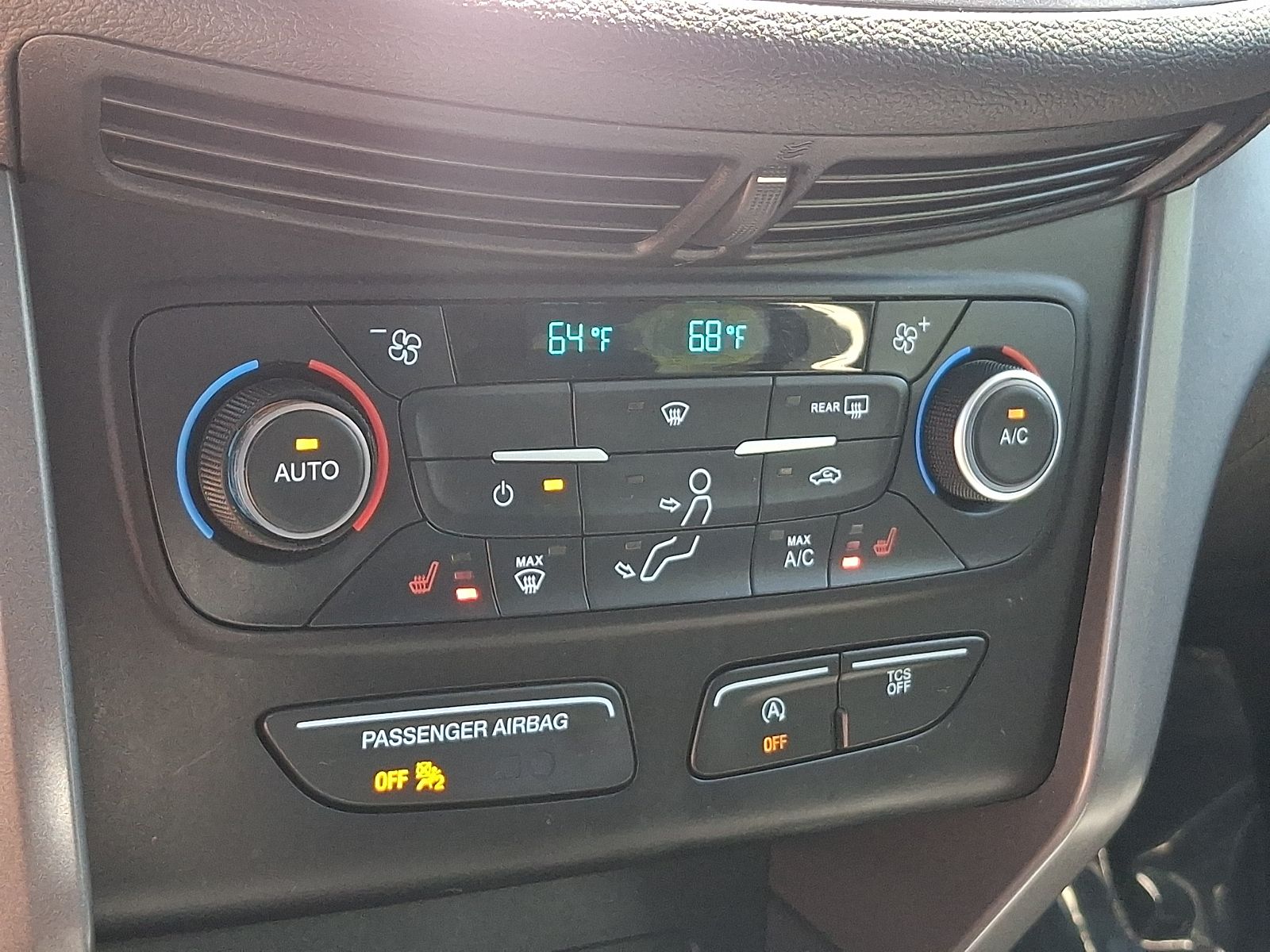 2018 Ford Escape SEL - Photo 16