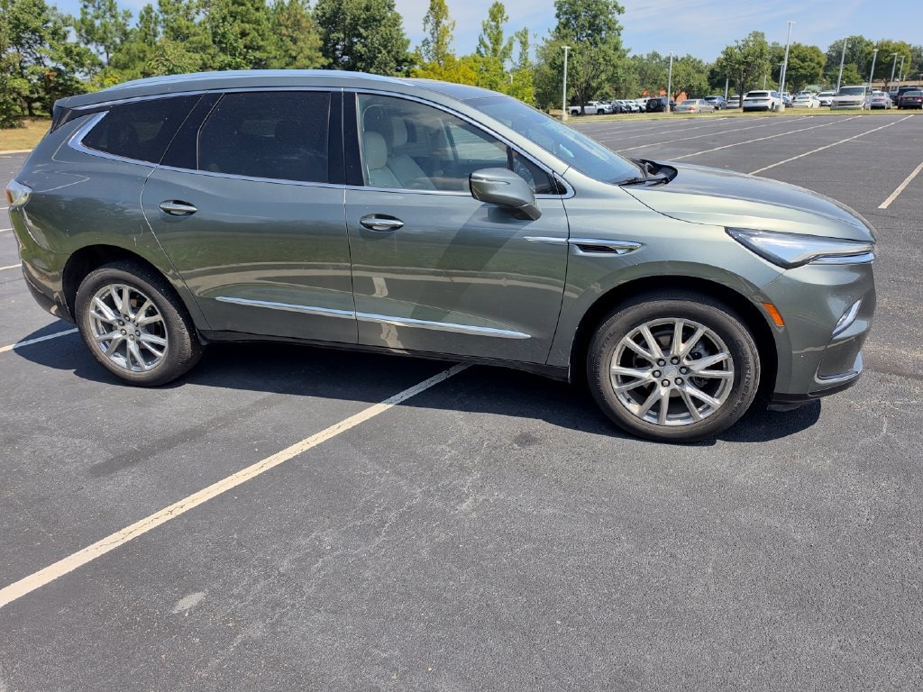 Used 2023 Buick Enclave Essence SUV