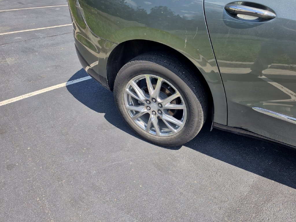 Used 2023 Buick Enclave Essence SUV
