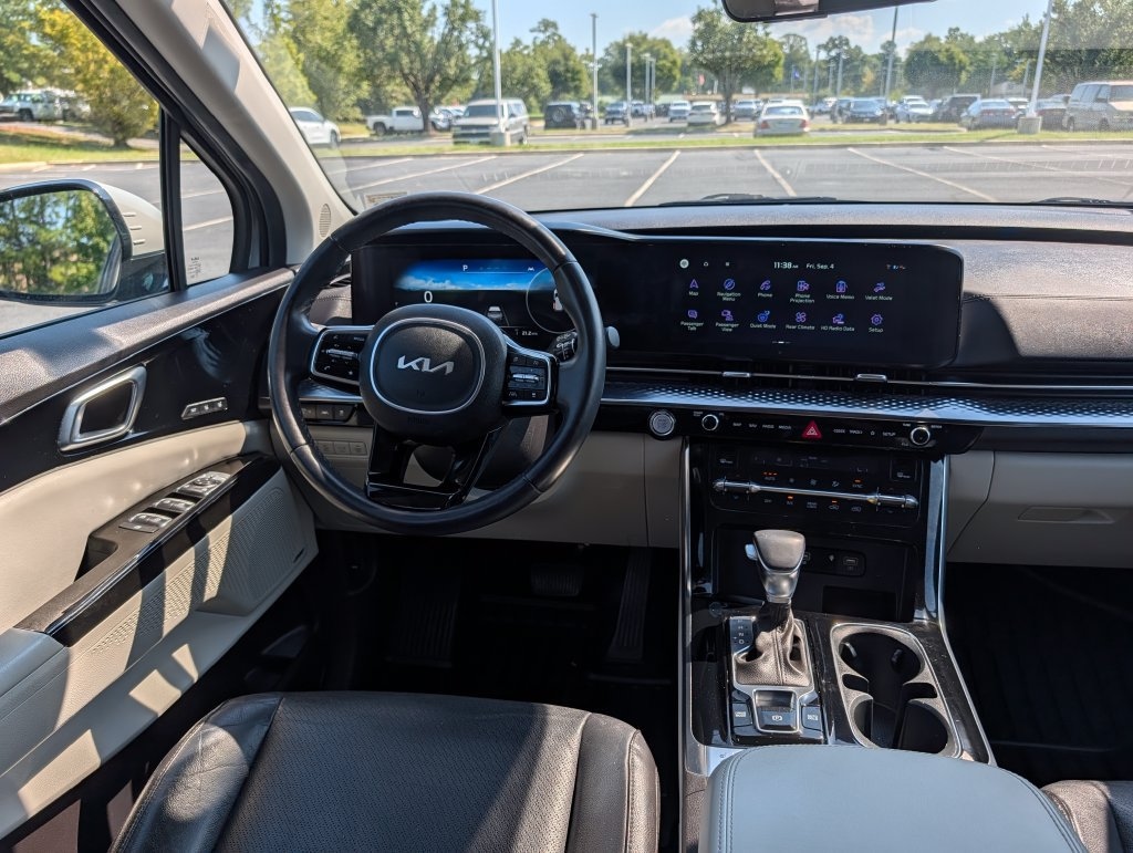 Used 2024 Kia Carnival SX Prestige