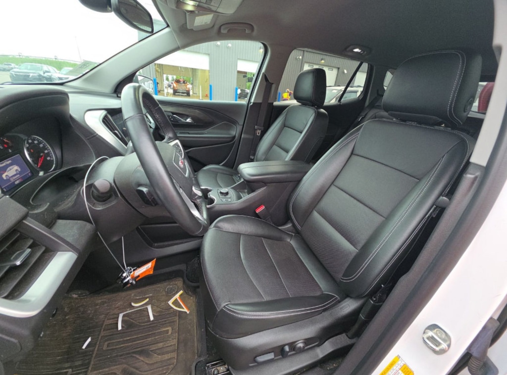 Used 2023 GMC Terrain SLT SUV