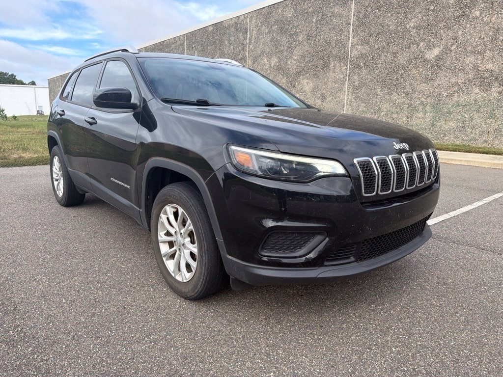Used 2020 Jeep Cherokee Latitude SUV