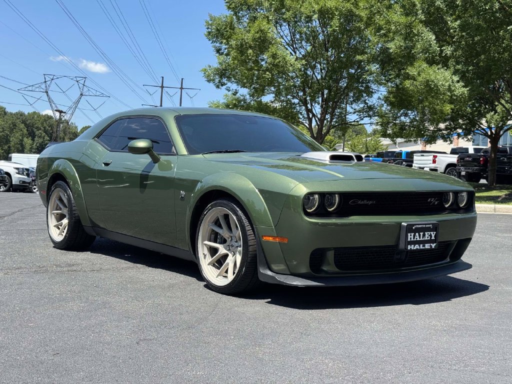  Dodge Challenger