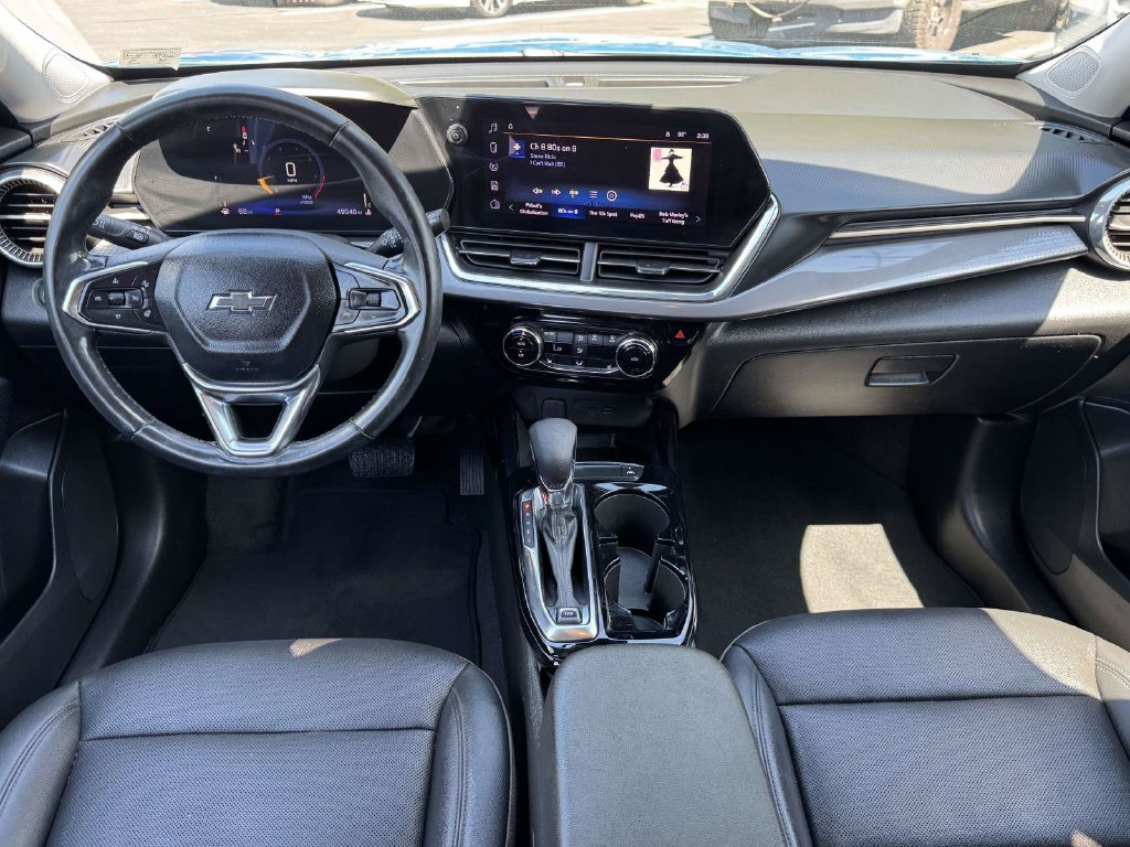 Used 2025 Chevrolet Trax ACTIV SUV