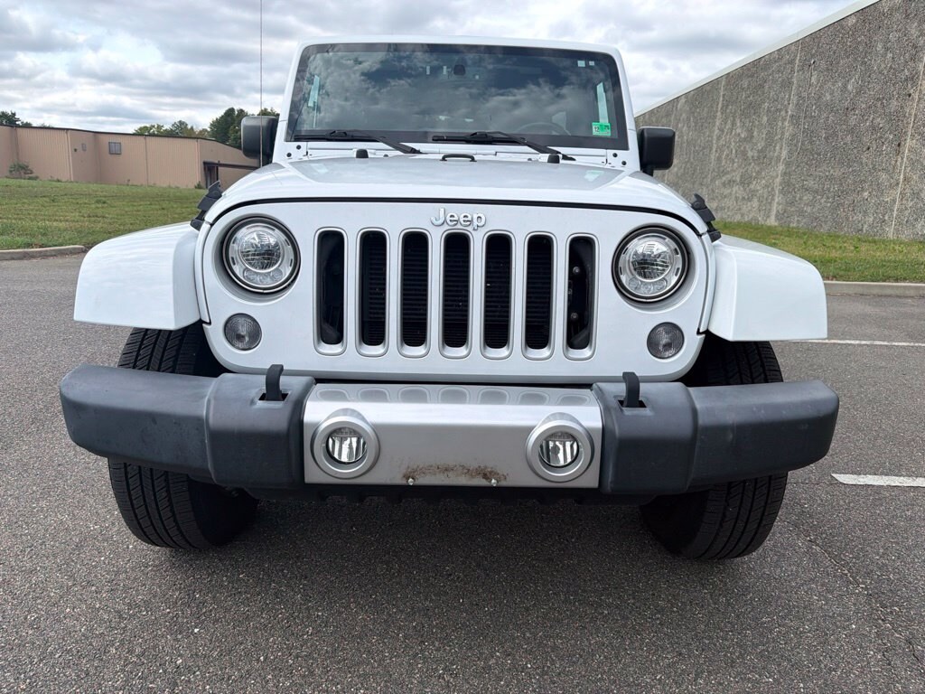 Used 2017 Jeep Wrangler JK Unlimited Sahara 4x4 SUV