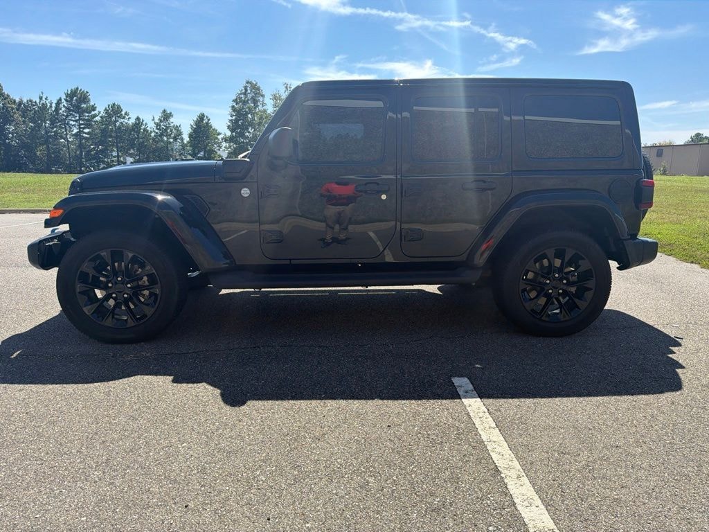 Used 2022 Jeep Wrangler Unlimited 4xe Sahara SUV