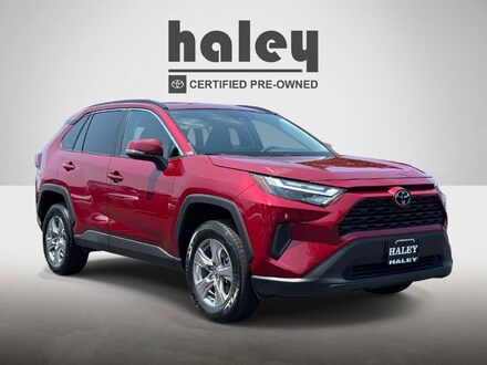 2025 Toyota RAV4 XLE SUV