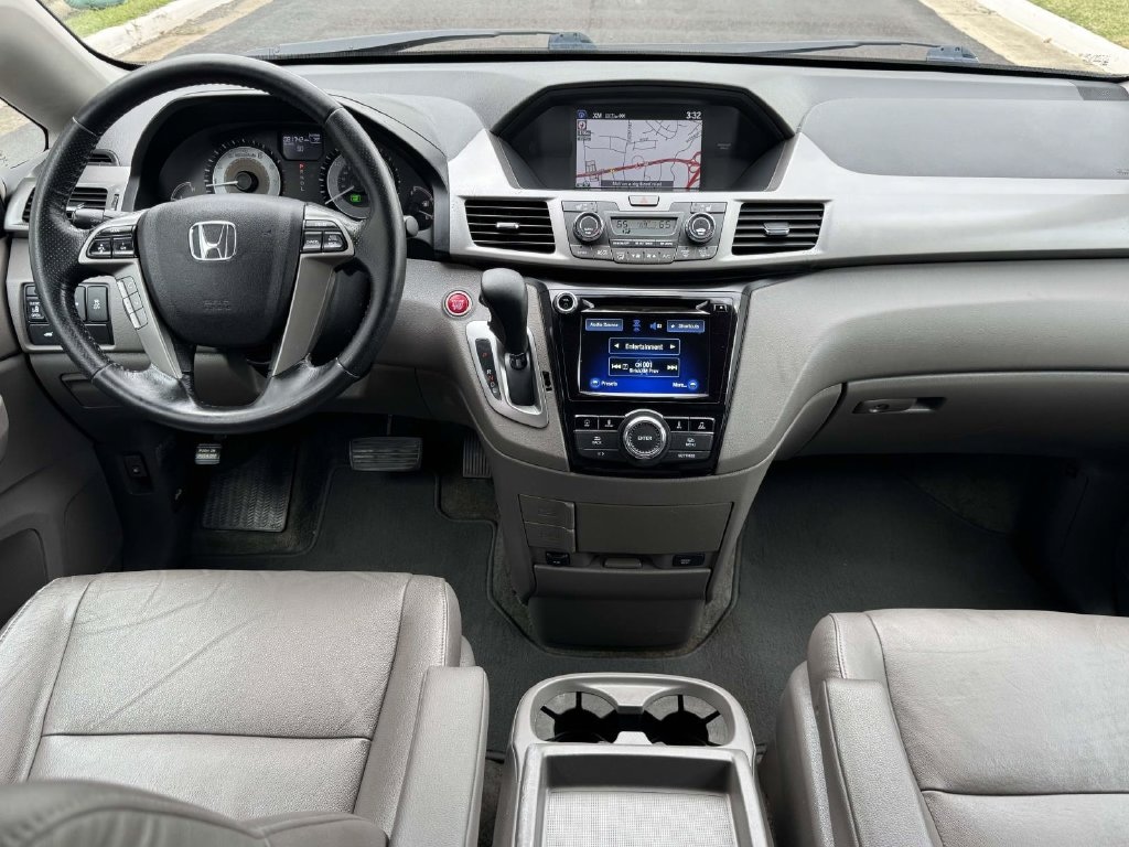 Used 2016 Honda Odyssey EX-L Minivan/Van