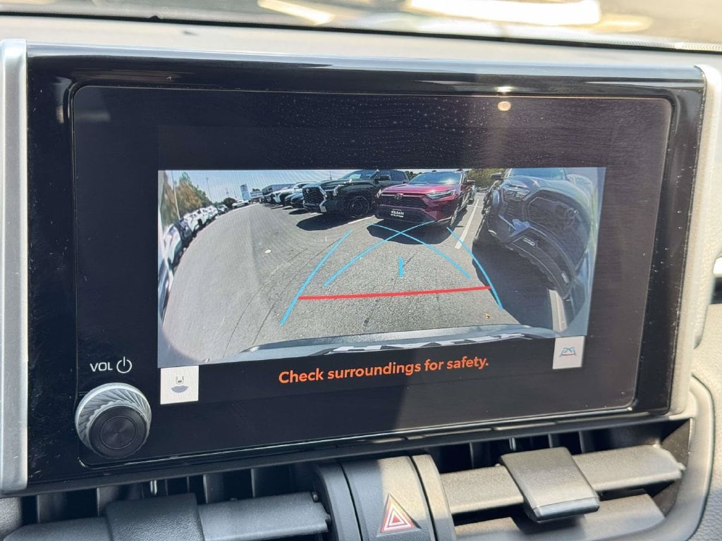 Used 2025 Toyota RAV4 Hybrid XLE SUV