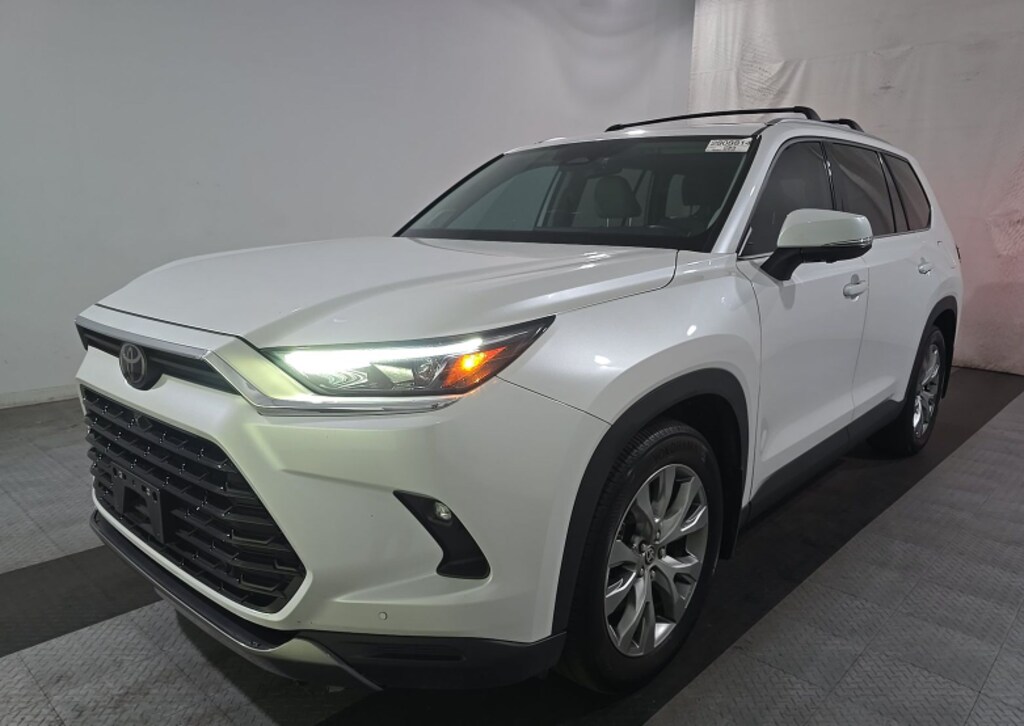 Used 2024 Toyota Grand Highlander Limited SUV