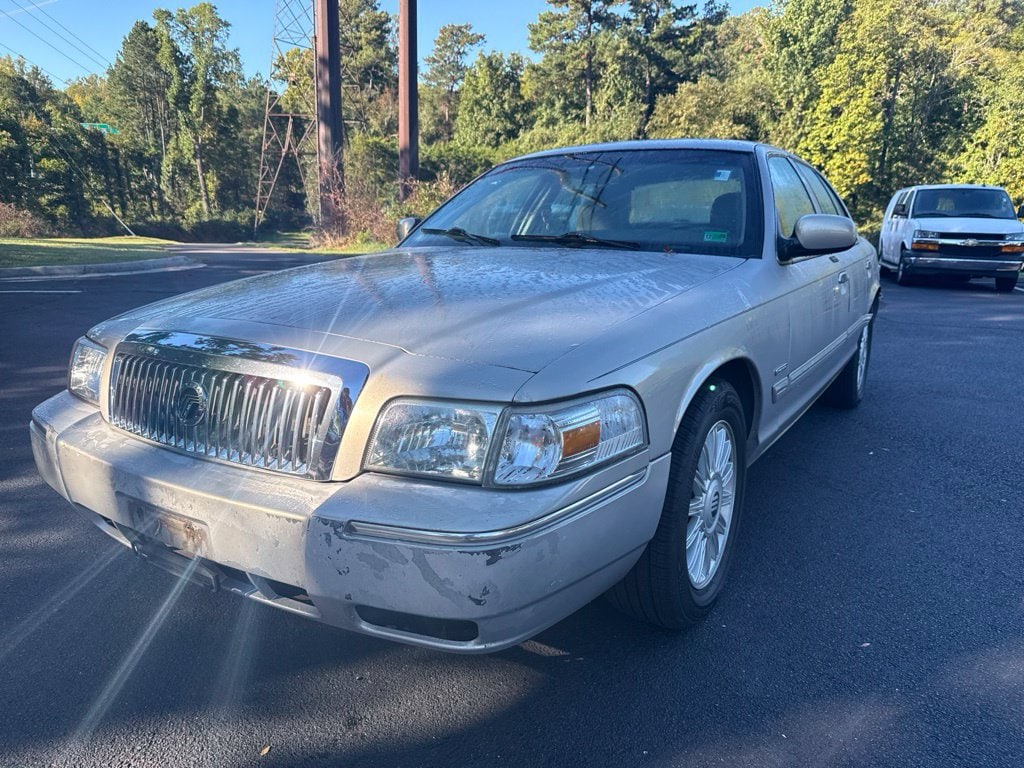 2010 Mercury Grand Marquis LS