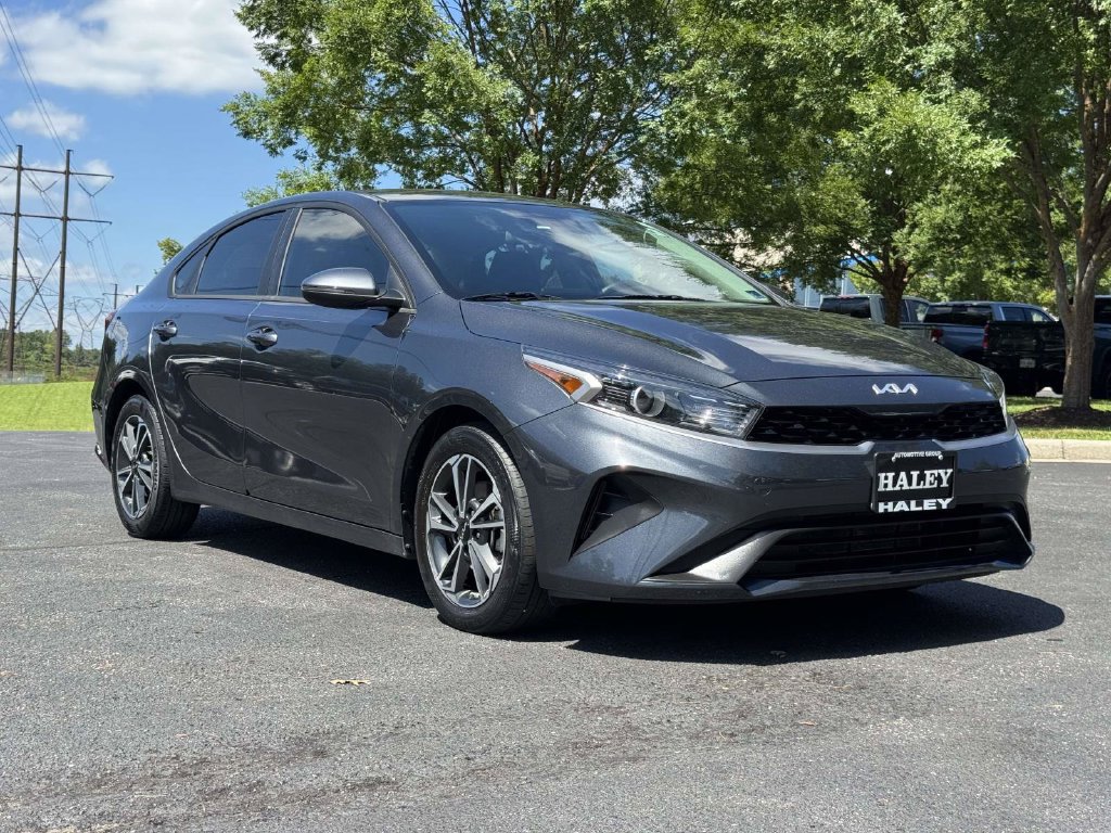 Used 2024 Kia Forte LXS