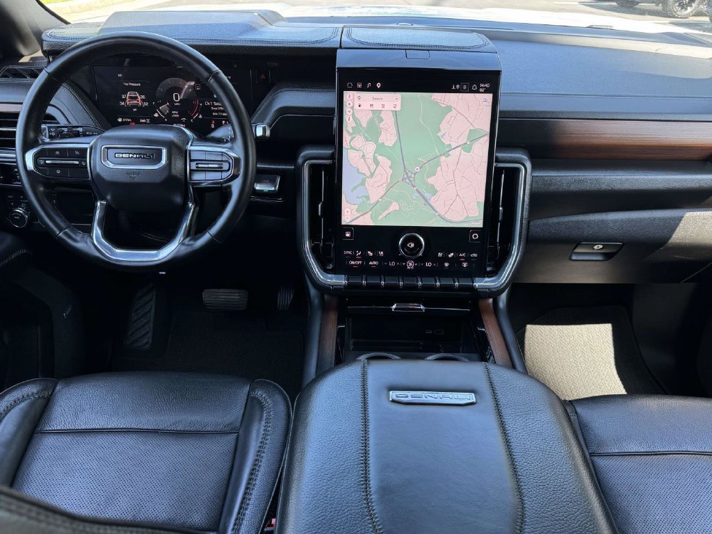 Used 2025 GMC Yukon Denali SUV
