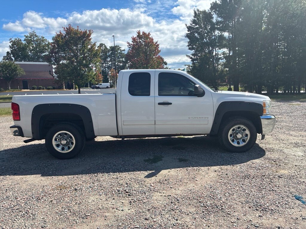 Used 2013 Chevrolet Silverado 1500 LT Truck
