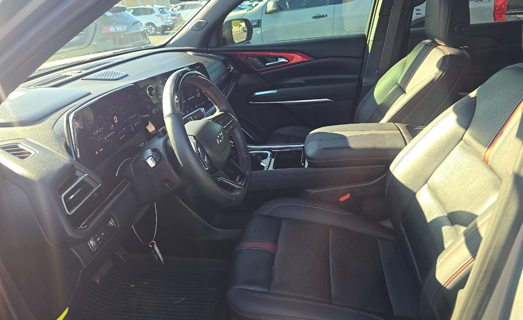 Used 2024 Chevrolet Traverse RS SUV