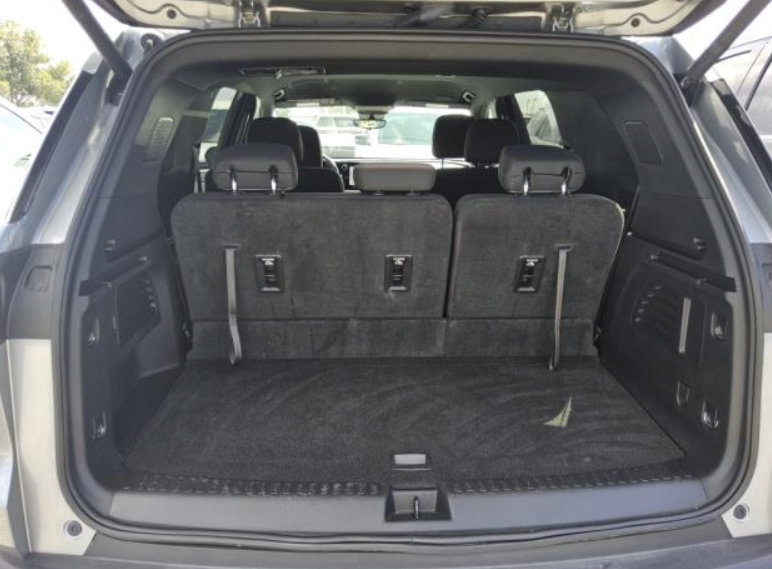 Used 2026 Chevrolet Traverse LT SUV