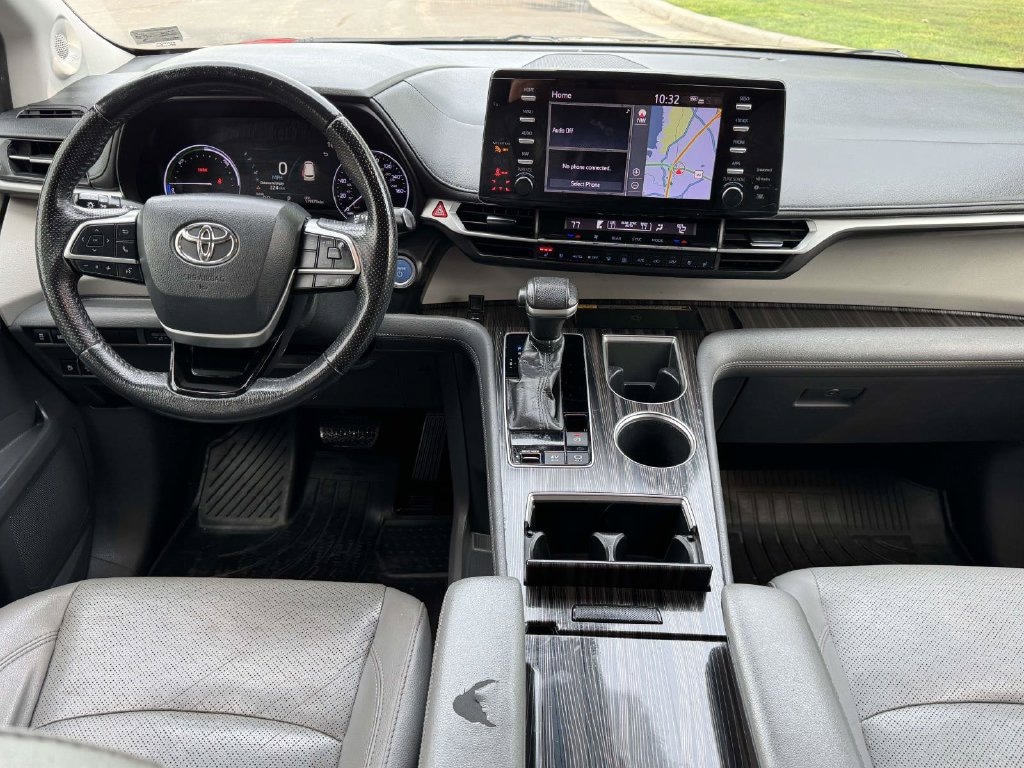 Used 2021 Toyota Sienna Limited