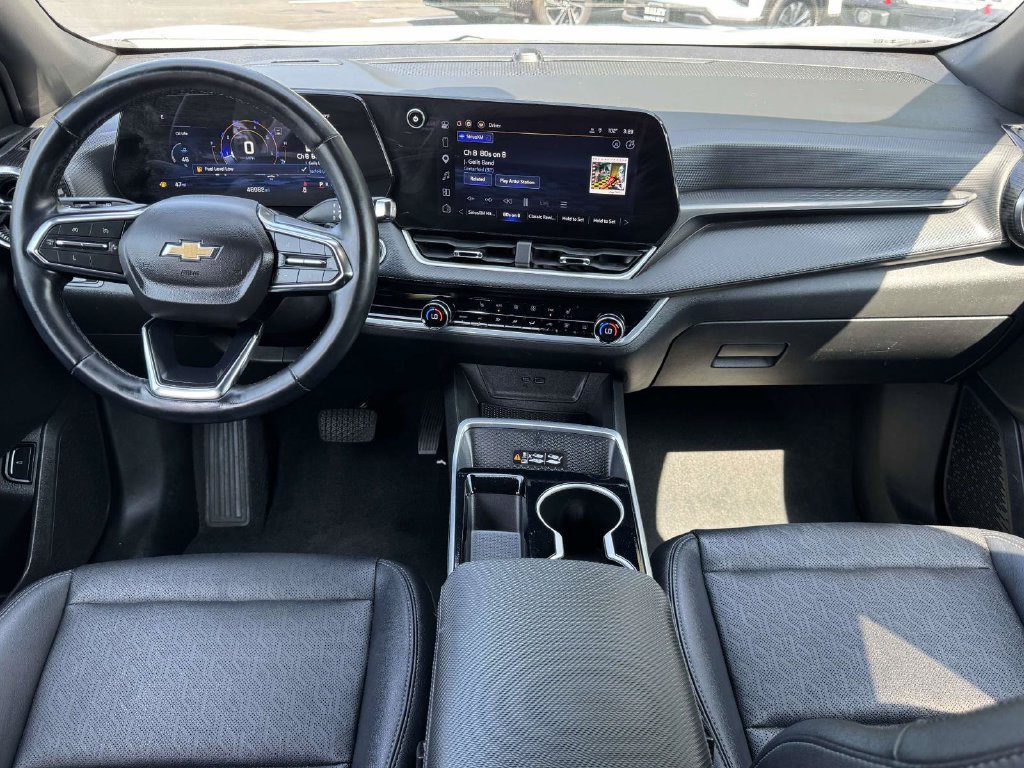 Used 2025 Chevrolet Equinox LT SUV