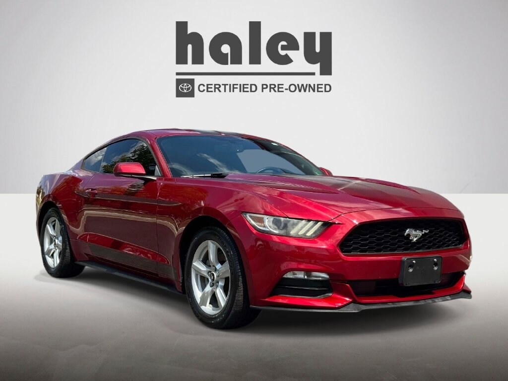 Used 2017 Ford Mustang V6 Coupe