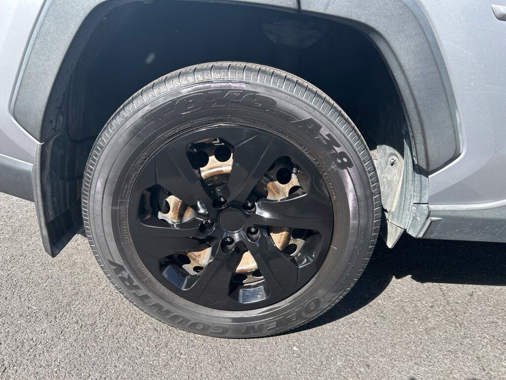 Used 2019 Toyota RAV4 LE SUV