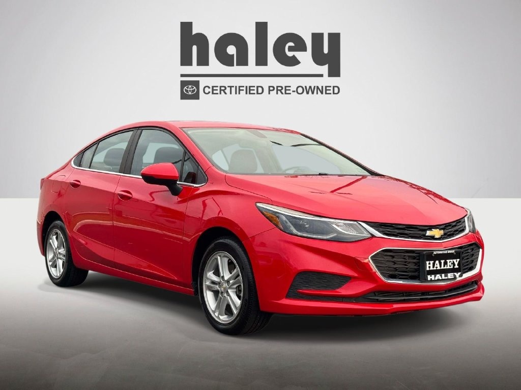 Used 2018 Chevrolet Cruze LT Sedan