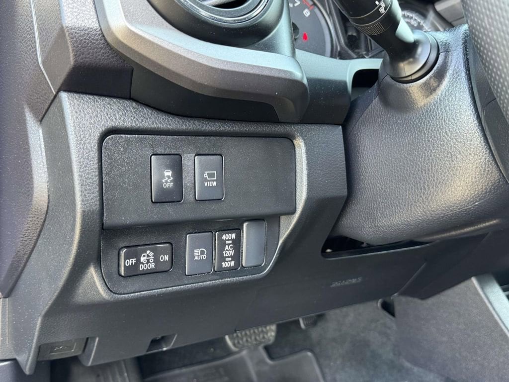 2023 Toyota Tacoma TRD Sport - Photo 10