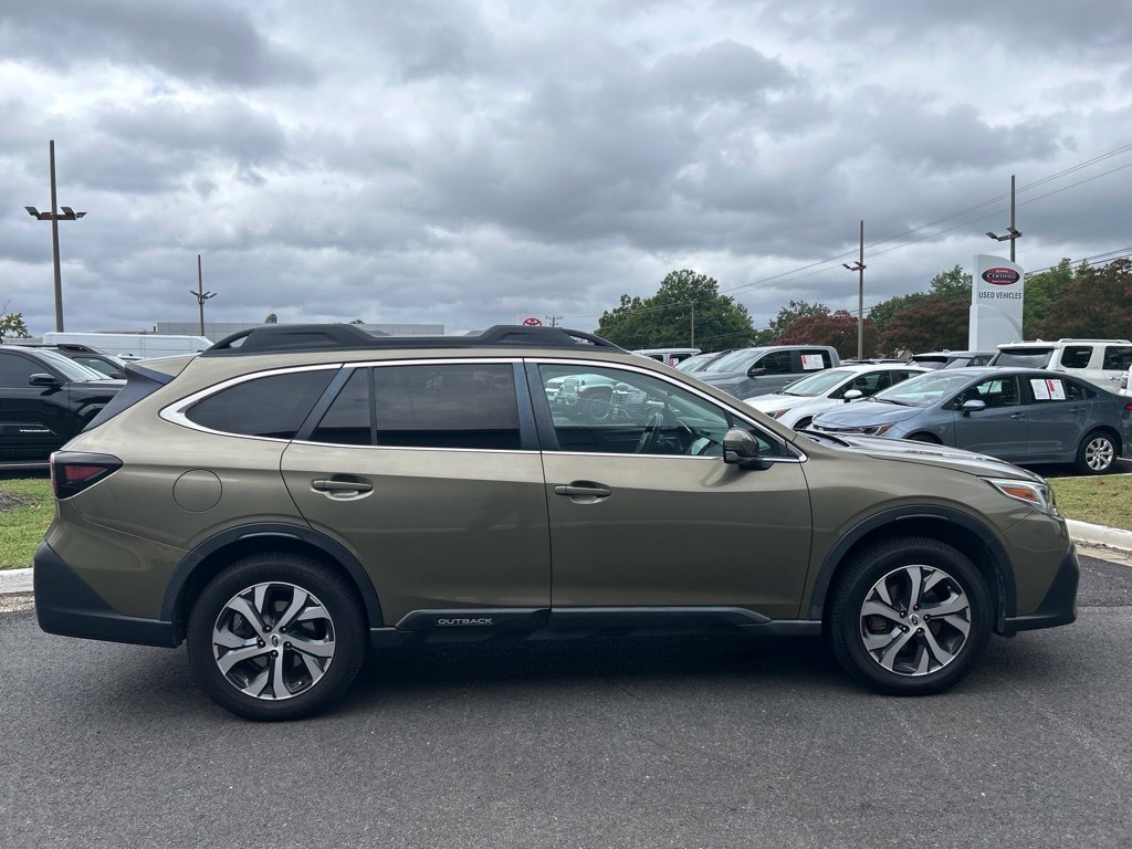 Used 2022 Subaru Outback Limited SUV
