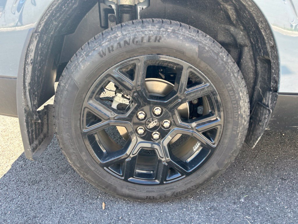 Used 2026 Ford Maverick Lariat Truck