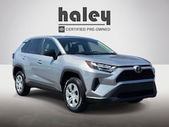 2025 Toyota RAV4 LE SUV