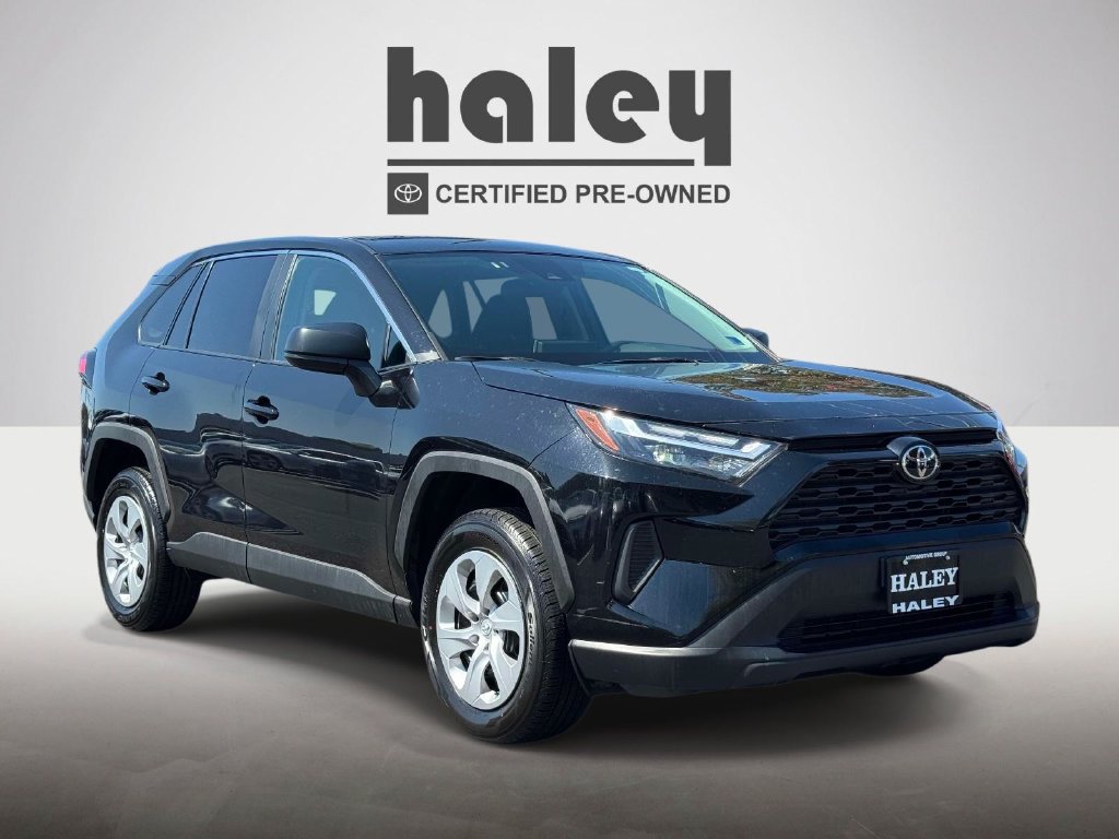 2025 Toyota RAV4 LE SUV