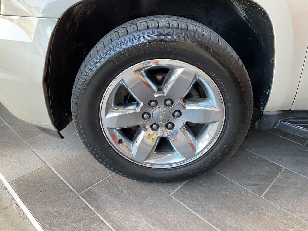 Used 2014 GMC Yukon XL SLT 1500 SUV