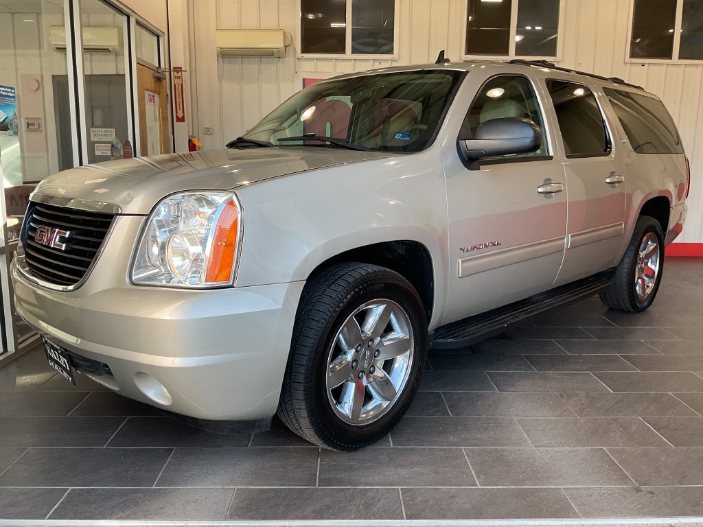 Used 2014 GMC Yukon XL SLT with VIN 1GKS1KE09ER220514 for sale in Farmville, VA