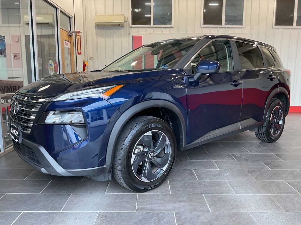 Used 2026 Nissan Rogue SV SUV